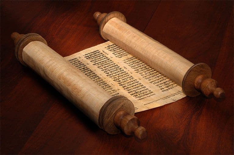 A-torah-tn.jpg